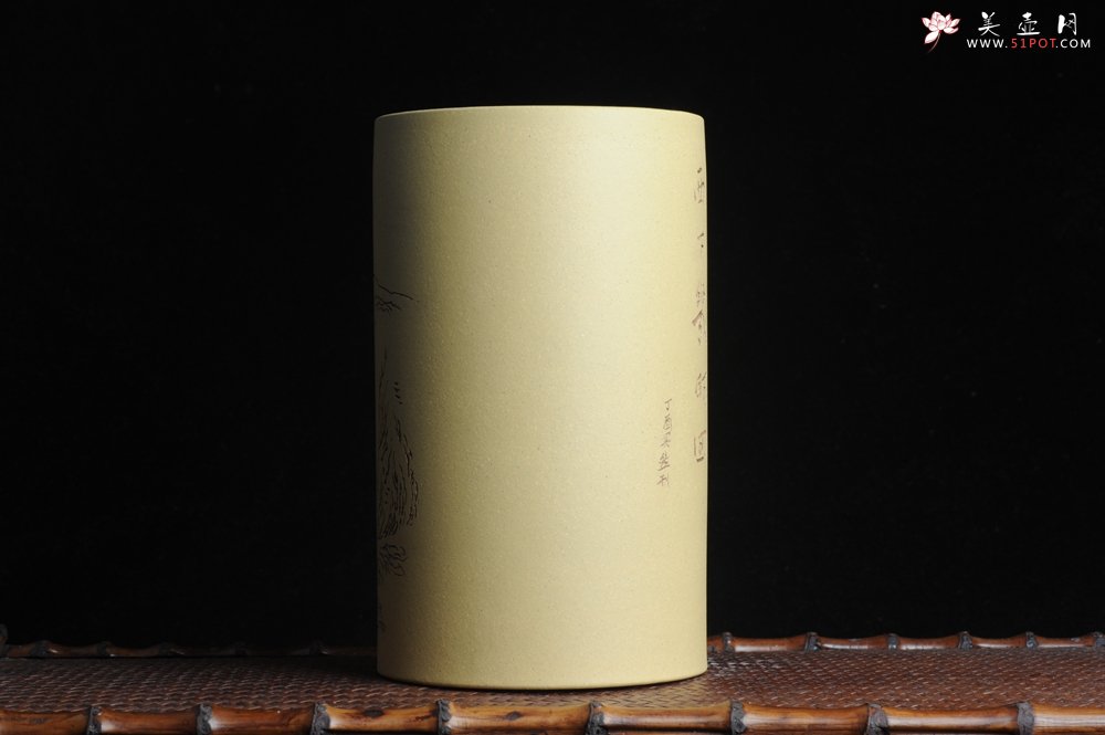 紫砂壶图片：美筒特惠 精品山水高帽笔筒二式 一曲新词酒一杯 老师不打草稿直接空刻 一气呵成  - 全手工紫砂壶网