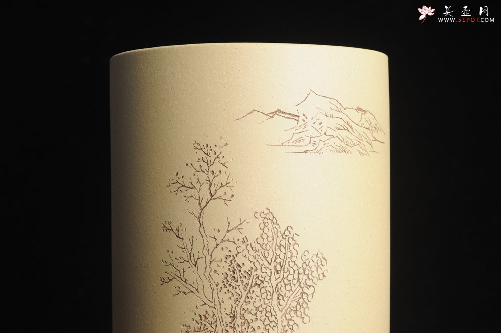 紫砂壶图片：美筒特惠 精品山水高帽笔筒三式 山高月小 水落石出 老师不打草稿直接空刻 一气呵成 - 全手工紫砂壶网