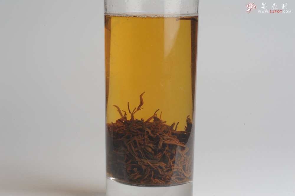 紫砂壶图片：阳羡明后雨前茶 采摘4.9 细嫩叶芽 4.10手工炮制新鲜出炉 弥香沁脾 90g每次泡茶可泡5到6泡 - 全手工紫砂壶网