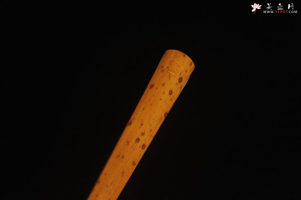 紫砂壶图片：自玩收藏级30年老凤眼扇骨 满天星老凤眼 9.5寸18方挑灯方 排口2.0少见 名家释普通法师书法 - 全手工紫砂壶网