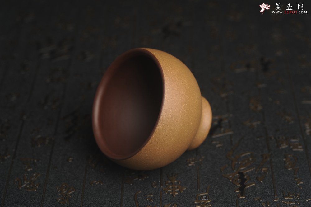 紫砂壶图片：美杯国庆特惠 精品好泥好工雅致特厚实主人杯 茶人醉爱 - 全手工紫砂壶网