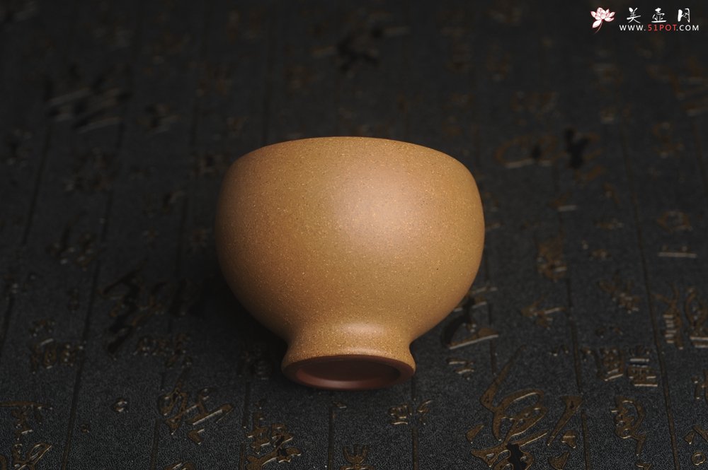 紫砂壶图片：美杯国庆特惠 精品好泥好工雅致特厚实主人杯 茶人醉爱 - 全手工紫砂壶网