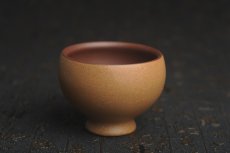 紫砂壶图片：美杯国庆特惠 精品好泥好工雅致特厚实主人杯 茶人醉爱 - 全手工紫砂壶网