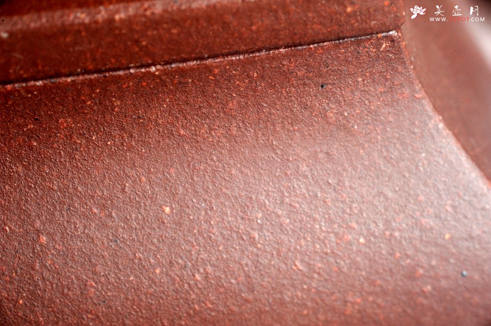 紫砂壶图片：美壶特惠 全手工镶接四方吉金壶 泥料超好 茶人醉爱 - 全手工紫砂壶网