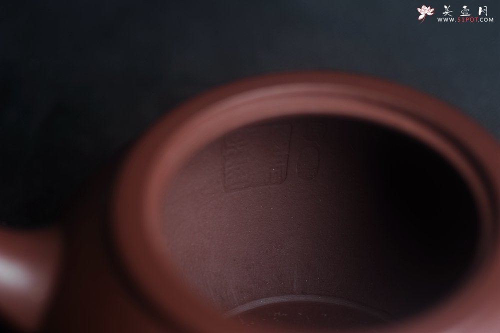 紫砂壶图片：潜力股周小培老师 4号井深井红皮龙 全手工汉云壶 - 全手工紫砂壶网