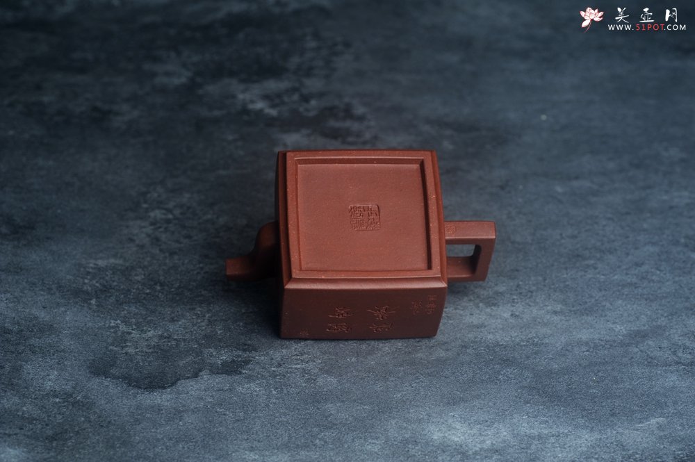 紫砂壶图片：全手工优质底槽清精致亚明四方壶 装饰清供图 特文气 - 全手工紫砂壶网