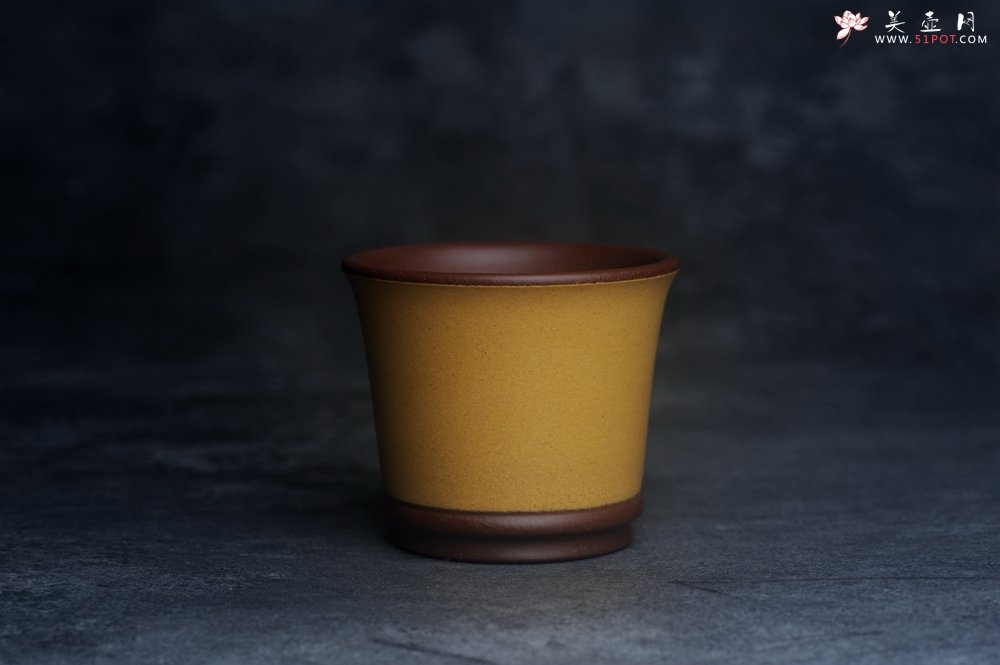 紫砂壶图片：美美杯特惠 精致花鸟紫砂杯 紫泥粉黄金段泥主人杯 茶杯 特文气 - 全手工紫砂壶网