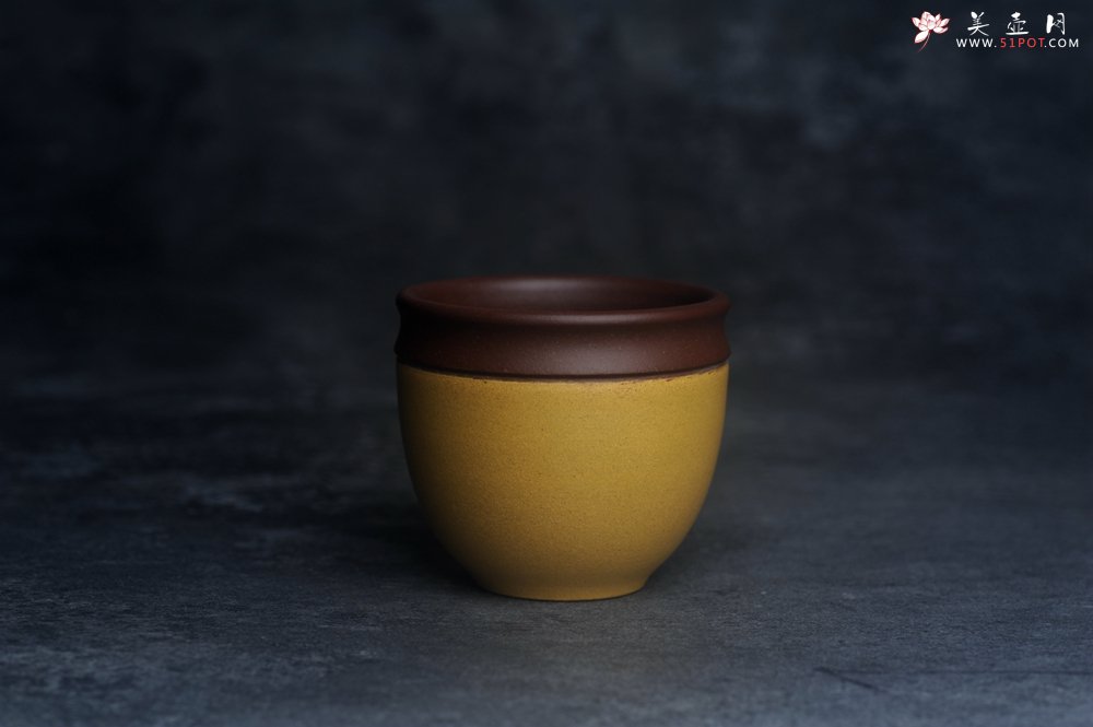 紫砂壶图片：美美杯特惠 精致花鸟紫砂杯 紫泥粉黄金段泥主人杯 茶杯 特文气 - 全手工紫砂壶网