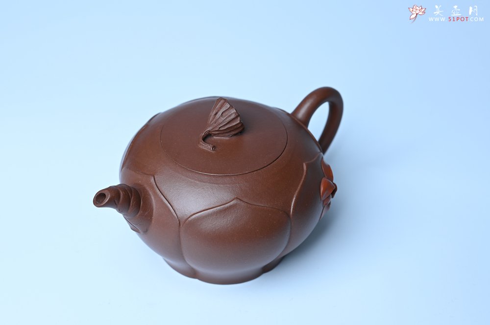 紫砂壶图片：美壶特惠 贴花活灵活现 精致荷花壶 茶人醉爱 - 全手工紫砂壶网