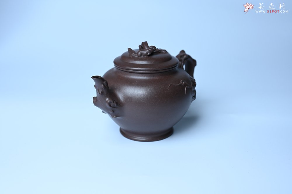 紫砂壶图片：潜力股赵老师 老紫泥全手工松鼠葡萄壶 茶人醉爱 - 全手工紫砂壶网