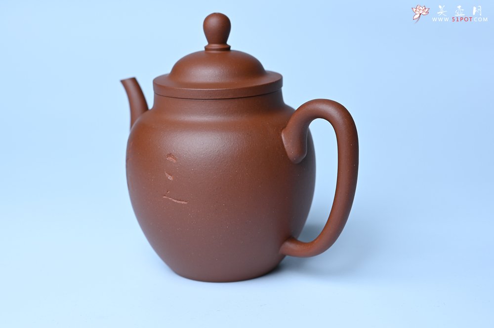 紫砂壶图片：毛国强入室弟子黄云初 特好清水泥高宫灯壶 名家何水法书法“三昧”，刘世涛伯陶刻 - 全手工紫砂壶网