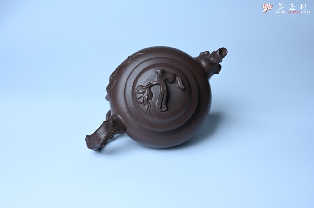 紫砂壶图片：潜力股赵老师 老紫泥全手工松鼠葡萄壶 茶人醉爱 - 全手工紫砂壶网