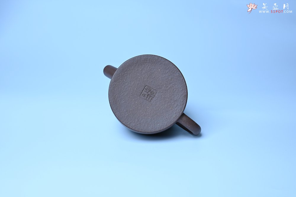 紫砂壶图片：美壶特惠 特好粗砂紫泥大炮汉瓦 出水爽利 - 全手工紫砂壶网