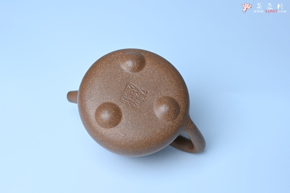 紫砂壶图片：美壶特惠 油润老段泥精致高石瓢紫砂茶壶 茶人醉爱 - 全手工紫砂壶网