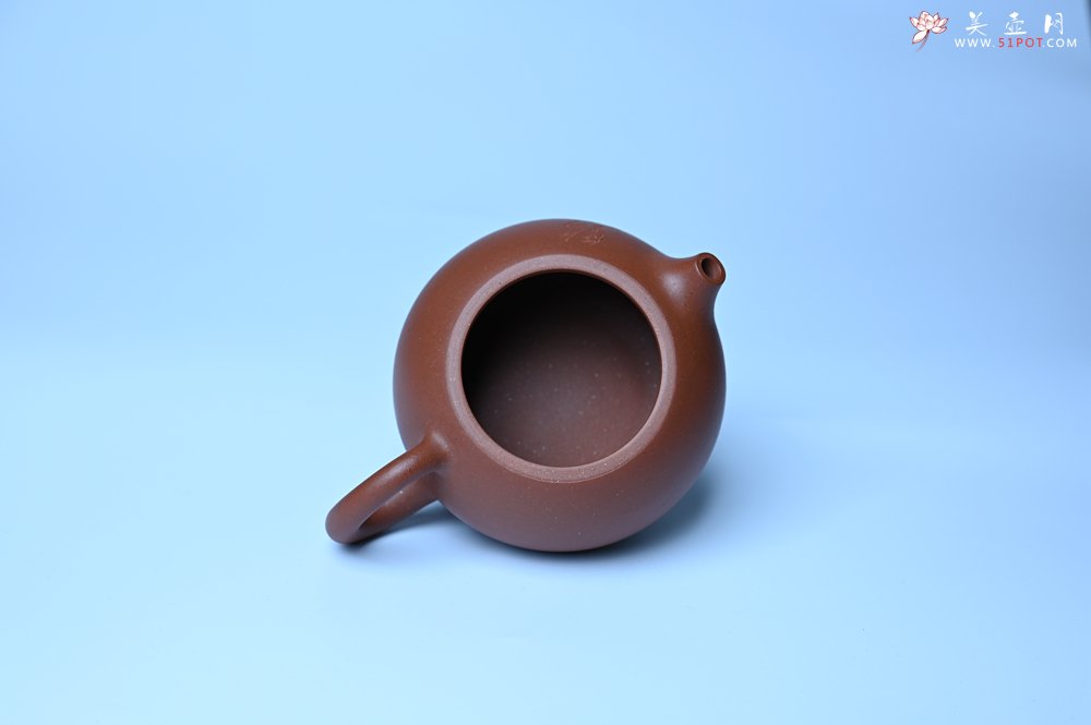 紫砂壶图片：毛国强入室弟子黄云初 特好老清水泥欢喜西施壶 名家何水法书法 刘世涛伯陶刻 - 全手工紫砂壶网