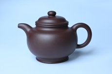 紫砂壶图片：潜力股王老师 美壶特惠 老紫泥全手工大亨掇只壶 - 全手工紫砂壶网