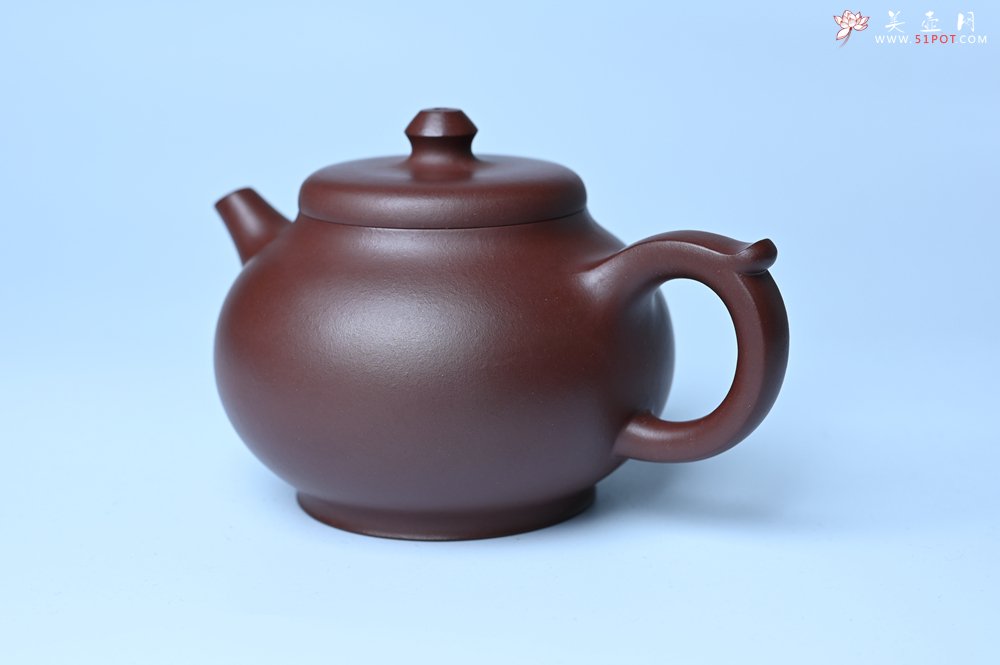紫砂壶图片：潜力股周小培老师 4号井深井红皮龙全手工修德壶 养后特润 期待与您结缘 - 全手工紫砂壶网