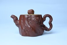 紫砂壶图片：美壶特惠 精品底槽青全手工留痕壶 细节生动 - 全手工紫砂壶网