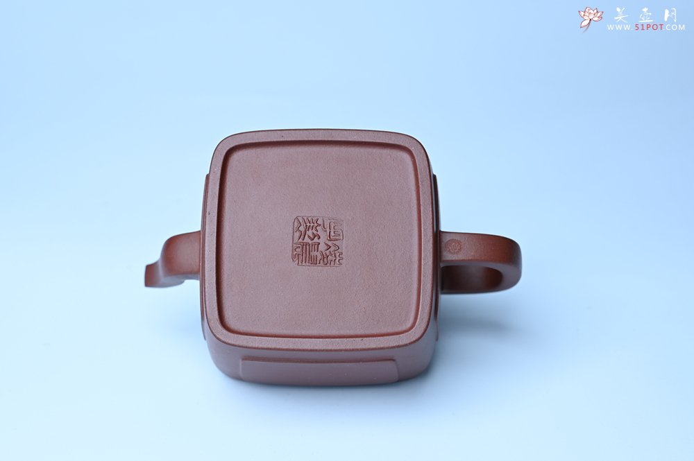 紫砂壶图片：美壶特惠 全手工优质紫红泥精致四方菱花壶 特文气 - 全手工紫砂壶网