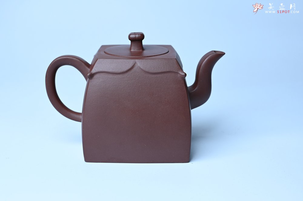 紫砂壶图片：美壶特惠 精致四方圆口壶 造型新颖 - 全手工紫砂壶网