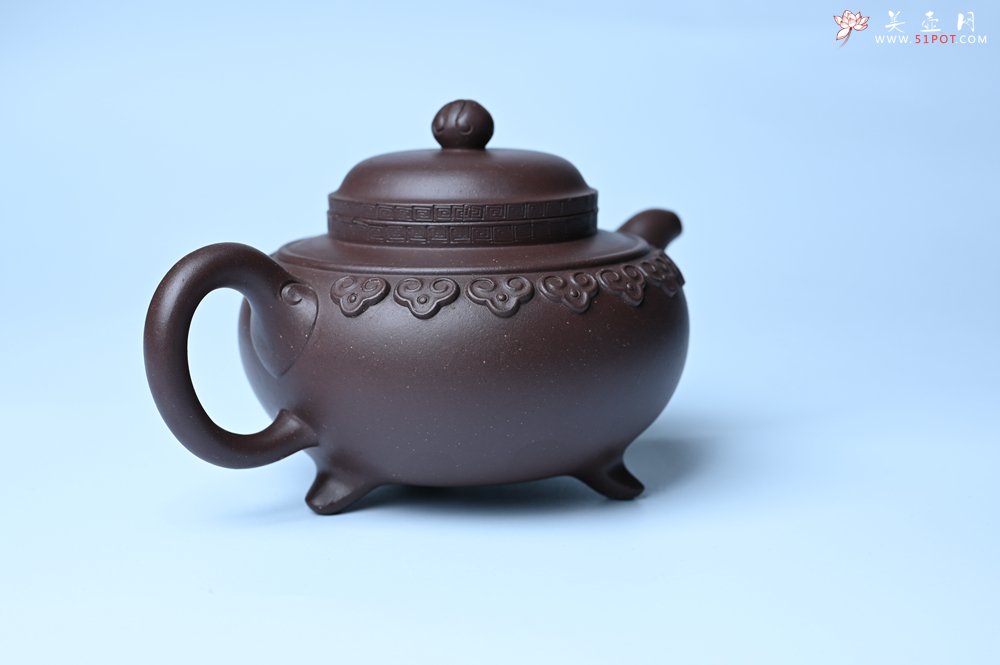 紫砂壶图片：美壶特惠 精致紫泥云肩如意壶 茶人醉爱 - 全手工紫砂壶网