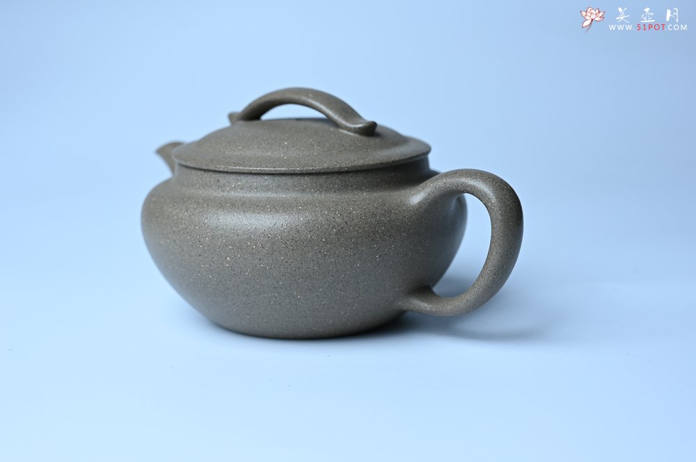 紫砂壶图片：美壶特惠 特好芝麻绿泥云帆紫砂壶 茶人醉爱 - 全手工紫砂壶网