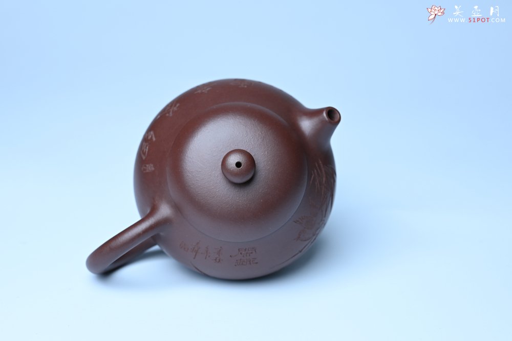 紫砂壶图片：油润底曹青 全手工文旦茶壶 细写茶经煮香雪 闲趣图 特文气 期待与亲结缘 - 全手工紫砂壶网