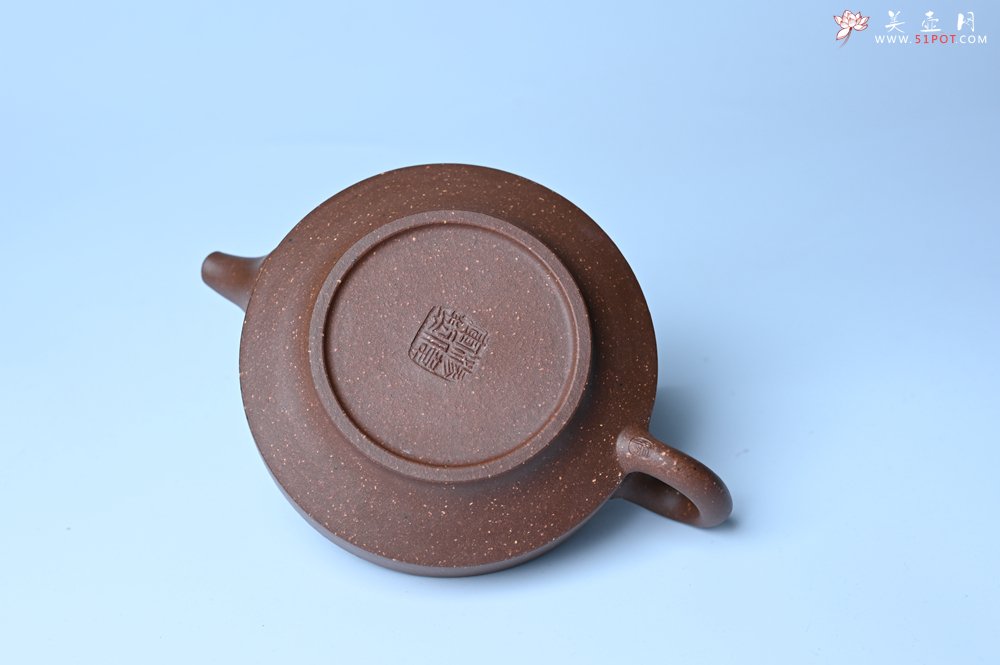 紫砂壶图片：美壶特惠 特好高温老降坡泥汉君壶 - 全手工紫砂壶网