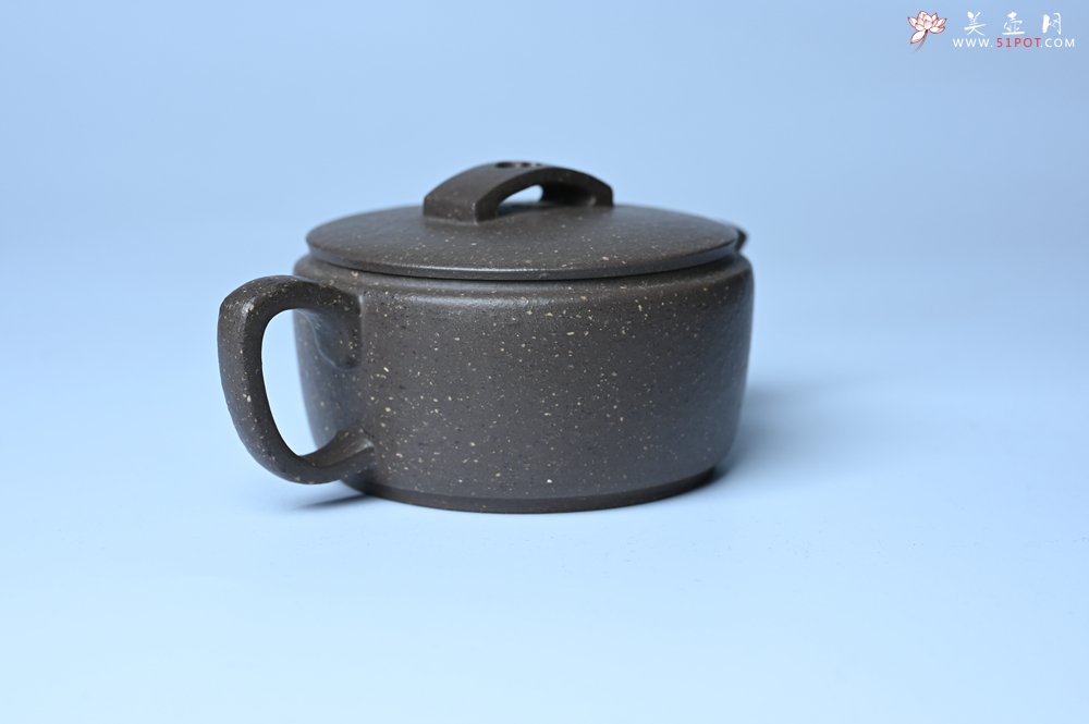 紫砂壶图片：美壶特惠 优质青灰段泥汉瓦壶 茶人醉爱 - 全手工紫砂壶网