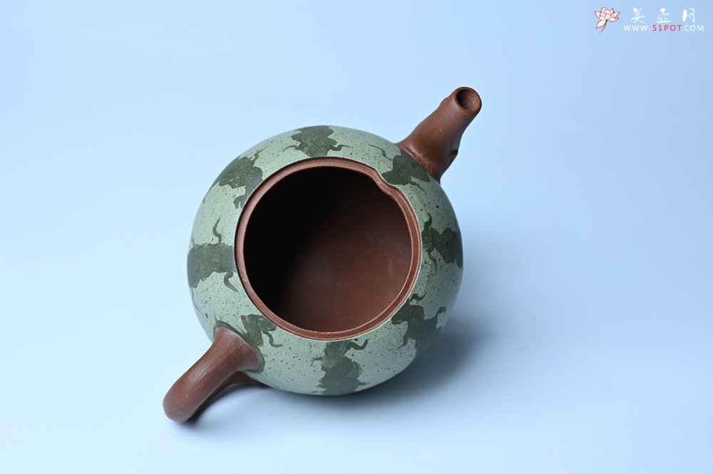 紫砂壶图片：美壶特惠 精致西瓜紫砂壶 茶人醉爱 - 全手工紫砂壶网