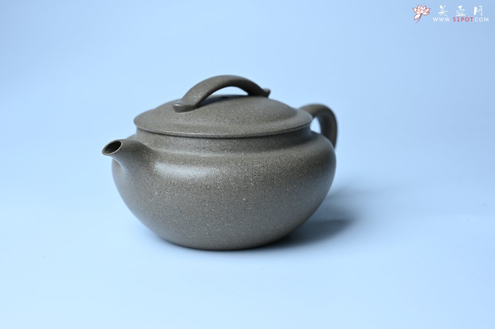 紫砂壶图片：美壶特惠 特好芝麻绿泥云帆紫砂壶 茶人醉爱 - 全手工紫砂壶网