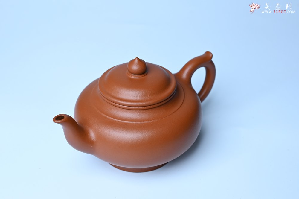 紫砂壶图片：潜力股周小培全手工演绎朱泥笑樱壶 中品难度大 - 全手工紫砂壶网