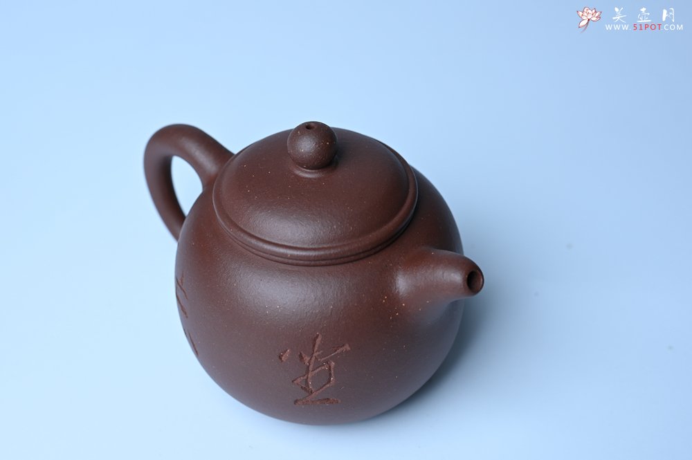 紫砂壶图片：毛国强入室弟子黄云初 特好老紫泥匏尊壶 名家何水法书法“坐忘” 刘世涛伯陶刻 - 全手工紫砂壶网