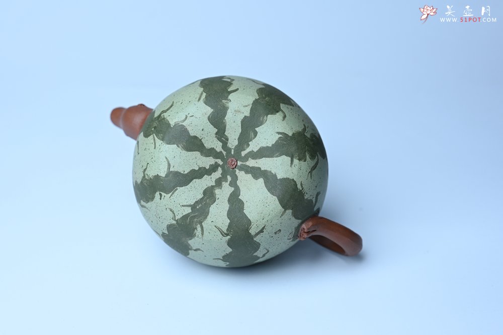 紫砂壶图片：美壶特惠 精致西瓜紫砂壶 茶人醉爱 - 全手工紫砂壶网