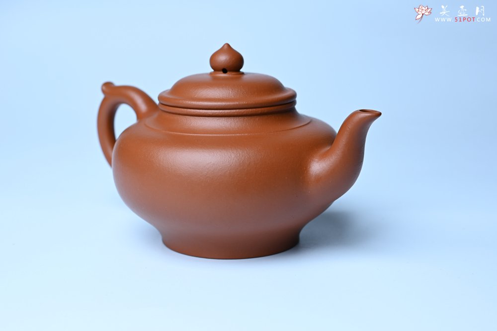 紫砂壶图片：潜力股周小培全手工演绎朱泥笑樱壶 中品难度大 - 全手工紫砂壶网