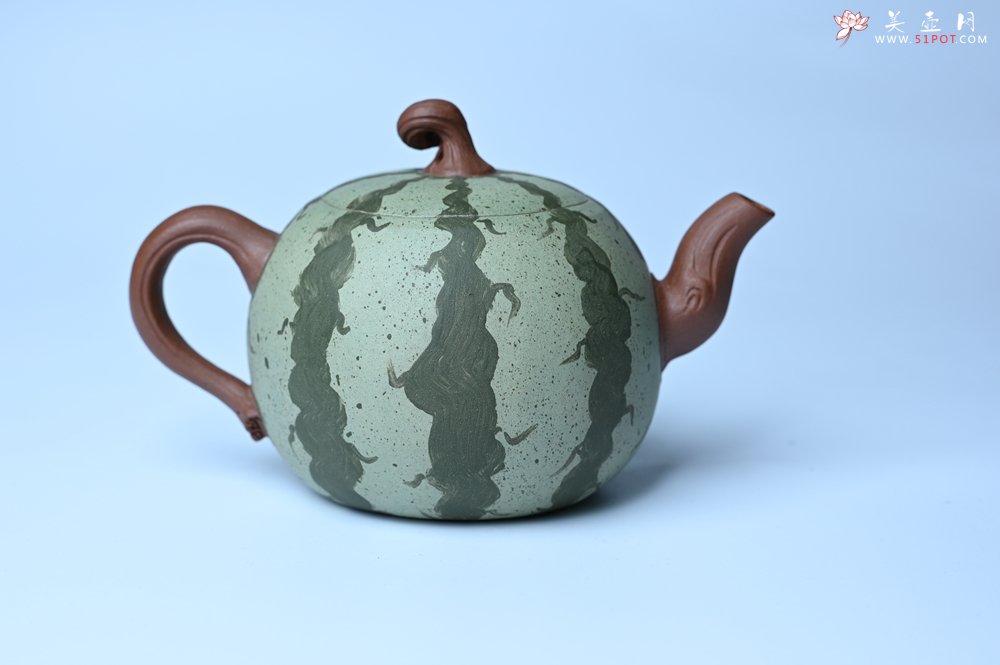 紫砂壶图片：美壶特惠 精致西瓜紫砂壶 茶人醉爱 - 全手工紫砂壶网