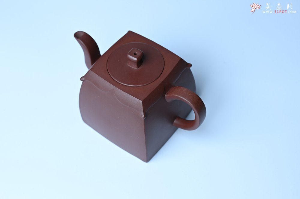 紫砂壶图片：美壶特惠 精致四方圆口壶 造型新颖 - 全手工紫砂壶网