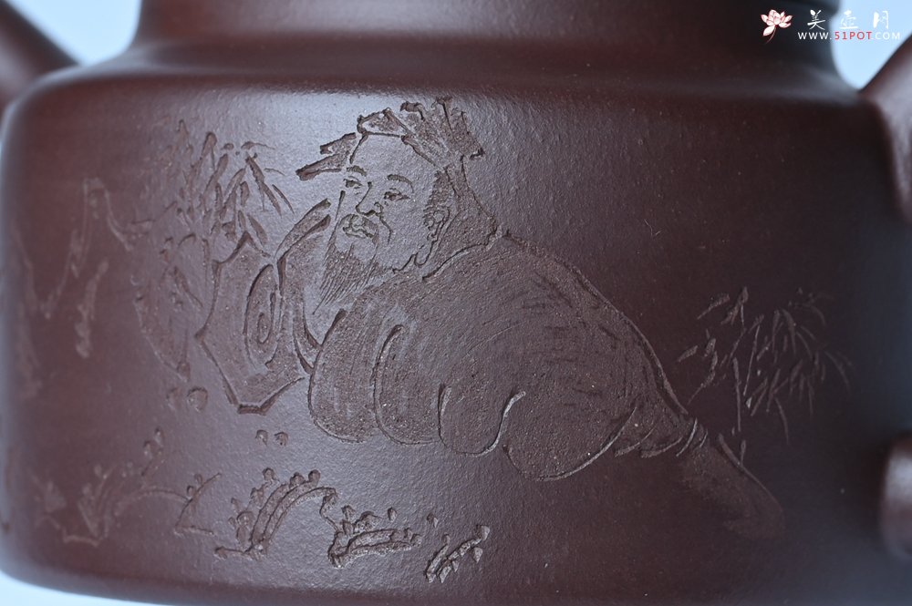 紫砂壶图片：油润底曹青 全手工德中茶壶 装饰人物特文气 - 全手工紫砂壶网