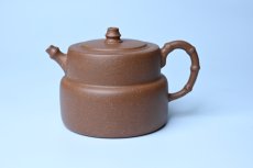 紫砂壶图片：美壶特惠 精致秀雅趣竹壶 茶人醉爱 - 全手工紫砂壶网