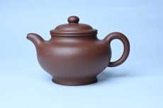 紫砂壶图片：美壶特惠 手工手制紫砂壶特好底槽青掇只壶 茶人醉爱 - 全手工紫砂壶网