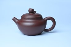 紫砂壶图片：特好老紫泥全手工寿桃壶 茶人醉爱 - 全手工紫砂壶网