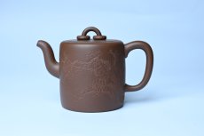 紫砂壶图片：美壶特惠 潜力股王静然 优质紫泥双圈壶 春风大雅能容物 装饰文雅 - 全手工紫砂壶网