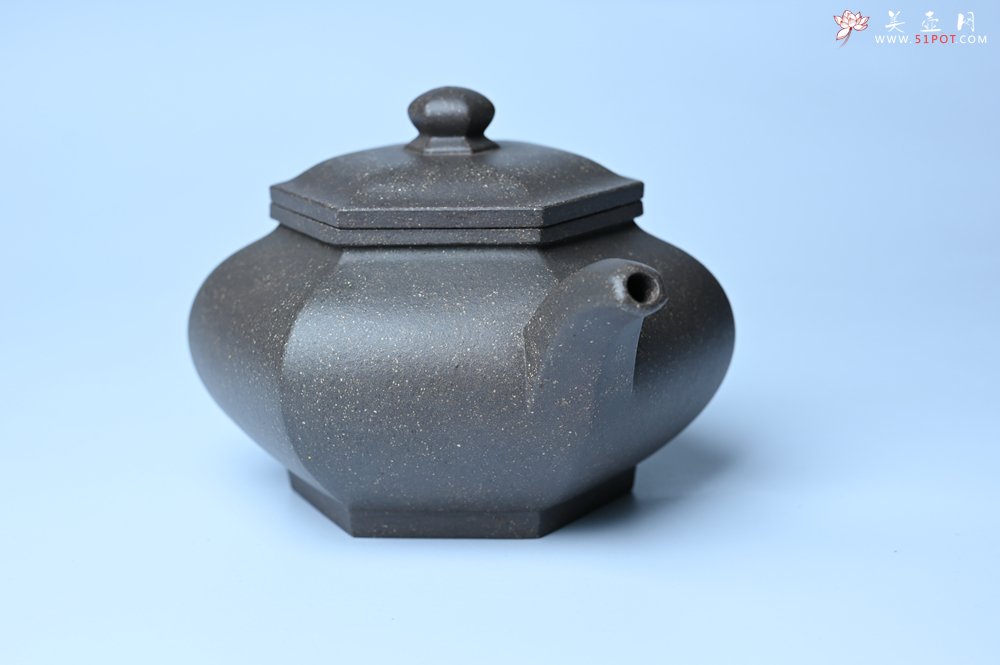 紫砂壶图片：实力派张海艳全手工油润青灰段泥藏六方壶 线面挺快 大气 - 全手工紫砂壶网