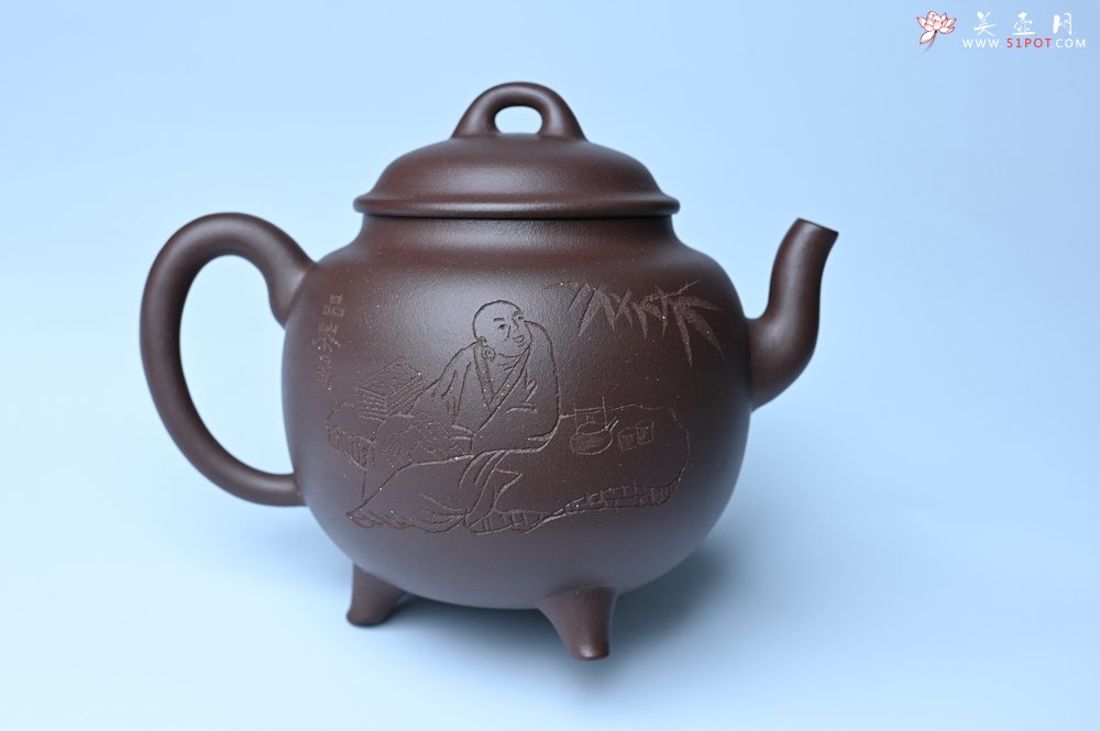 紫砂壶图片：美壶特惠 优质紫泥精致三足鼎壶 品茶论道 - 全手工紫砂壶网