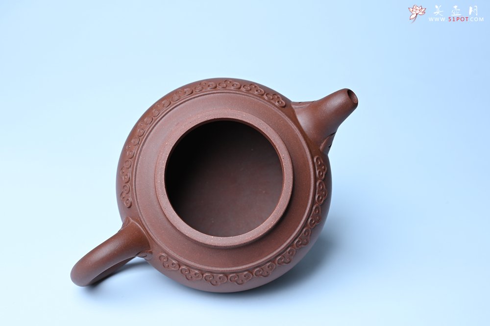 紫砂壶图片：美壶特惠 精致特好底曹青云肩如意壶 - 全手工紫砂壶网
