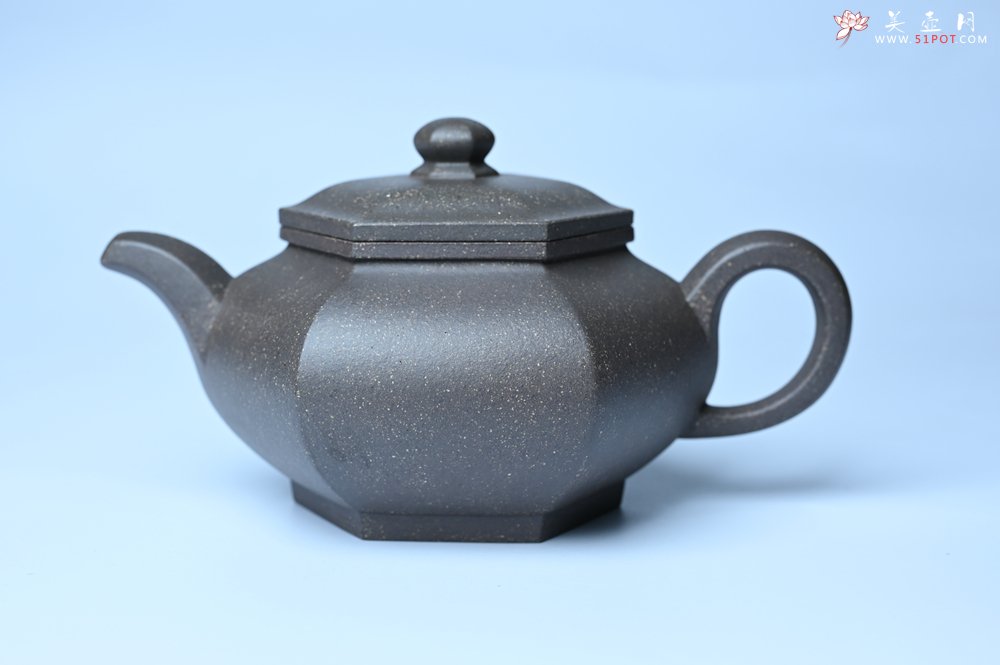 紫砂壶图片：实力派张海艳全手工油润青灰段泥藏六方壶 线面挺快 大气 - 全手工紫砂壶网