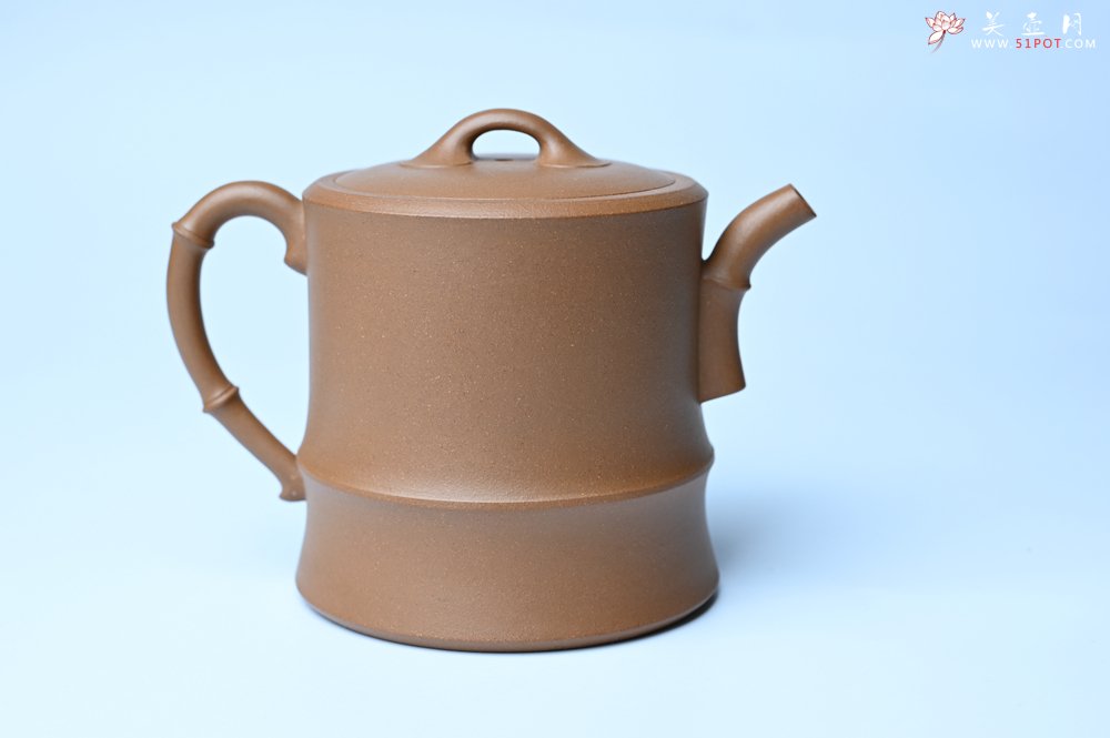 紫砂壶图片：美壶特惠 精工黄金段泥竹段 挺拔秀雅 茶人醉爱 - 全手工紫砂壶网