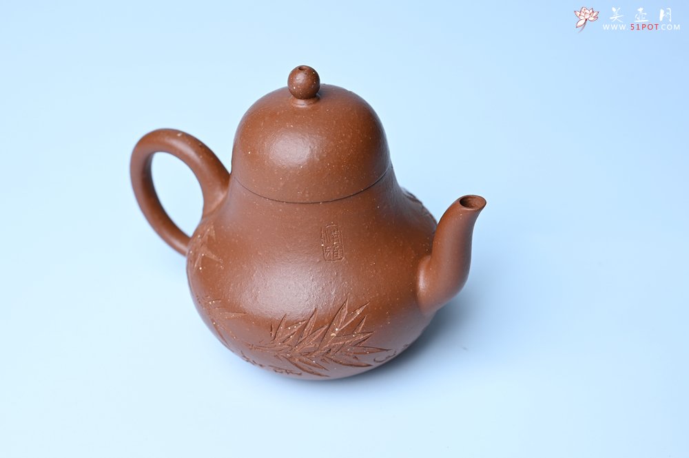 紫砂壶图片：美壶特惠 特好朱泥居不可无竹梨形壶 茶人醉爱 - 全手工紫砂壶网