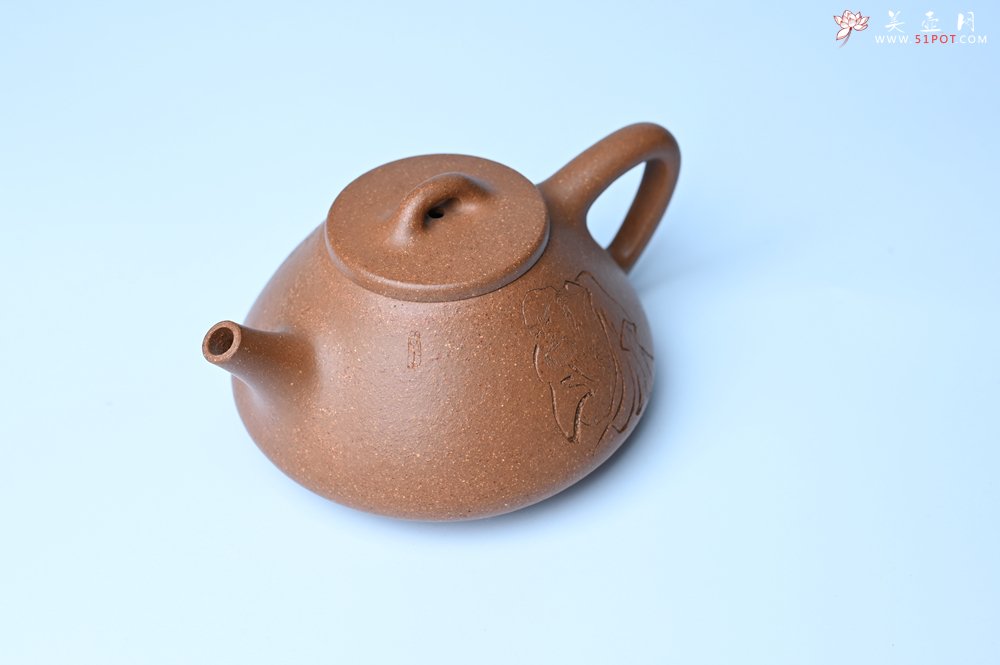 紫砂壶图片：油润五彩段泥 全手工薄胎子冶石瓢 难度大 骨肉匀挺 文气装饰罗汉图 无为 - 全手工紫砂壶网