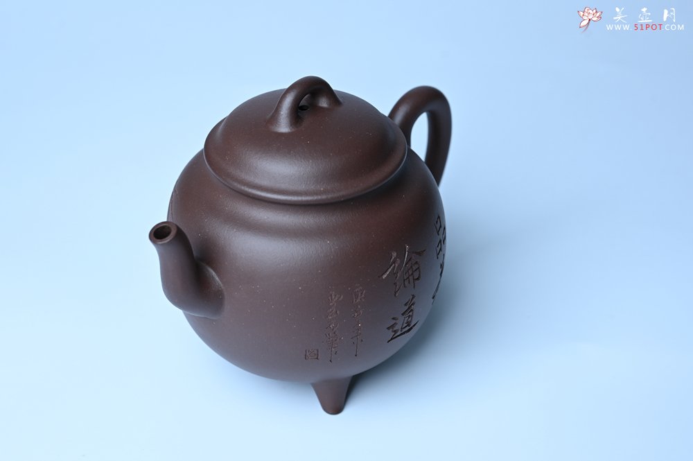 紫砂壶图片：美壶特惠 优质紫泥精致三足鼎壶 品茶论道 - 全手工紫砂壶网